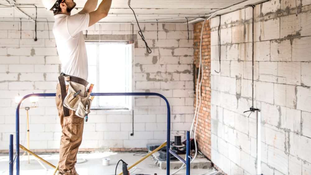 Comment choisir les bons artisans pour vos travaux de rénovation ?
